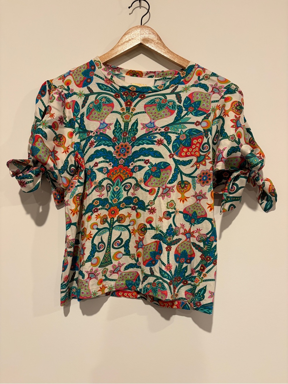 NWOT La DoubleJ Size S Silk Blend Multicolor Tie T-Shirt Abstract Floral Blouse